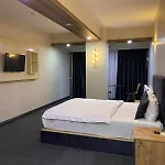 Lily Airport 3* Arnavutkoy