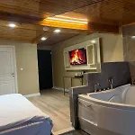 Bed & Breakfast Lily Airport Arnavutkoy