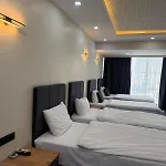 Lily Airport Bed & Breakfast Arnavutkoy