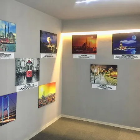 Nocleg ze śniadaniem Lily Airport 3*