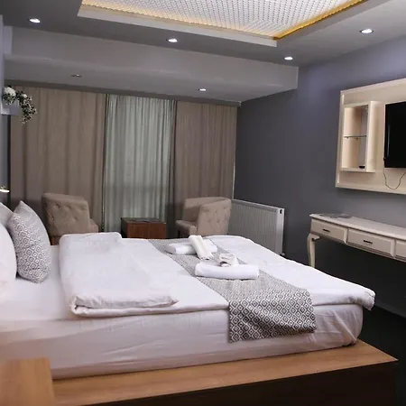 Bed & Breakfast Lily Airport *