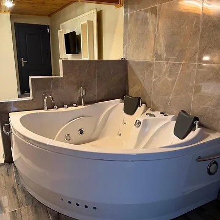 Bed & Breakfast Lily Airport Arnavutkoy