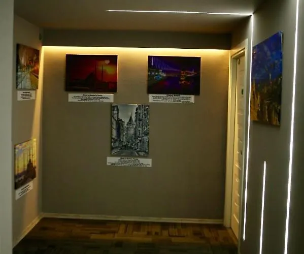 לינה וארוחת בוקר Lily Airport Arnavutkoy