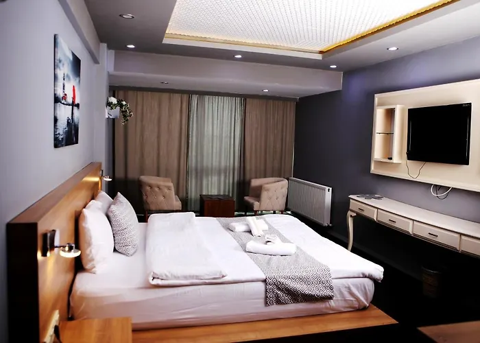 לינה וארוחת בוקר Lily Airport