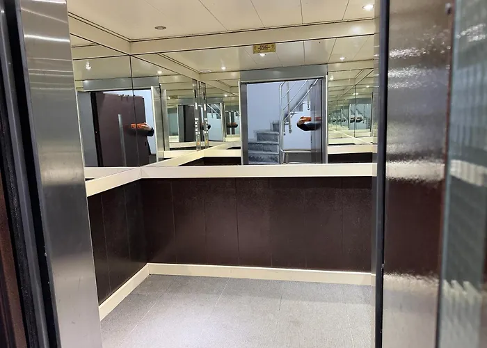 Lily Airport Arnavutkoy