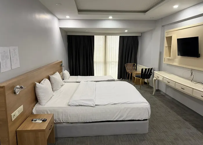 Lily Airport Bed & Breakfast 3*